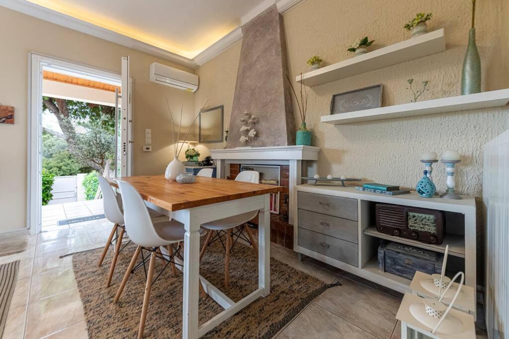 Cosy House Near The Airport And The Beach Порто-Рафти Экстерьер фото